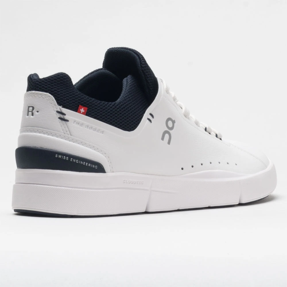 On Running On The Roger Advantage Women's White/Midnight - Image 6