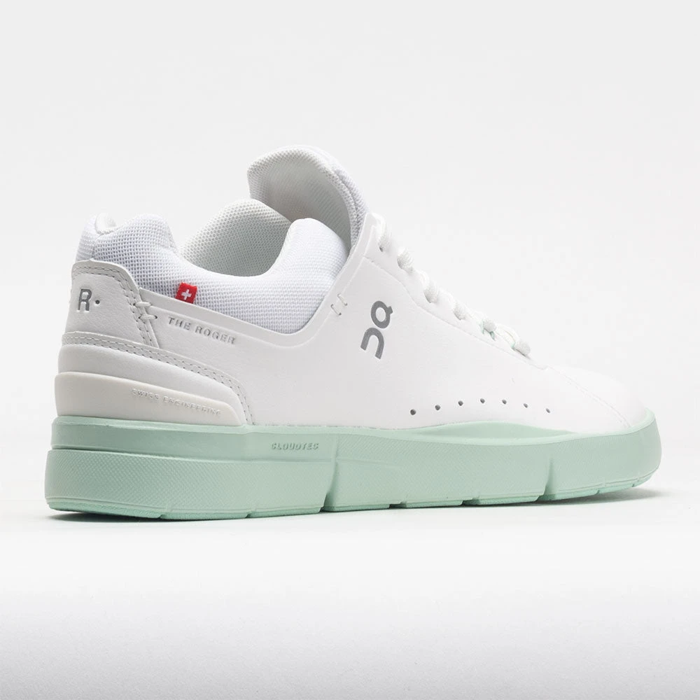 On Running On The Roger Advantage Women's White/Creek - Image 6